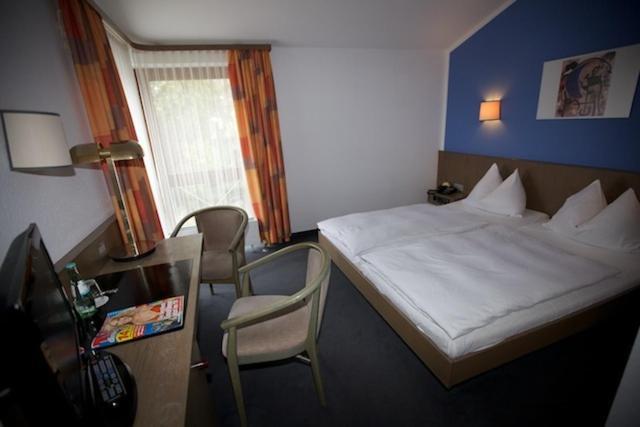 Astra Hotel Ulm Kamer foto